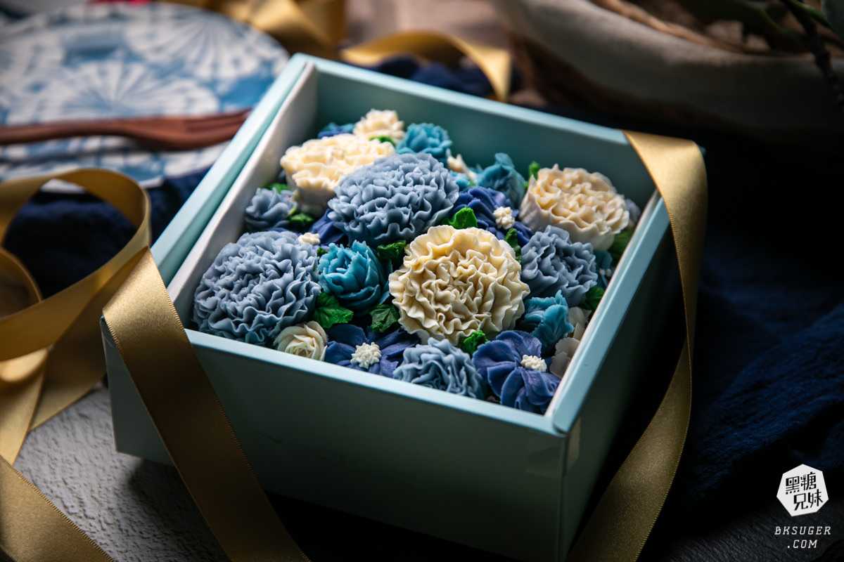 高雄韓式錶花蛋糕推薦｜仙女的蛋糕｜精緻的花型不是奶油-客製化生日蛋糕、客製求婚紀念日蛋糕2