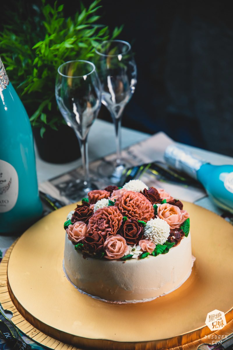 高雄韓式錶花蛋糕推薦｜仙女的蛋糕｜精緻的花型不是奶油-客製化生日蛋糕、客製求婚紀念日蛋糕2