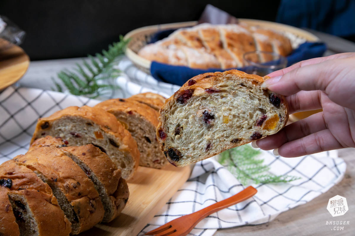 高雄雜糧麵包推薦｜馬可先生麵包坊｜減醣減脂主食替換健康營養超好吃麵包｜