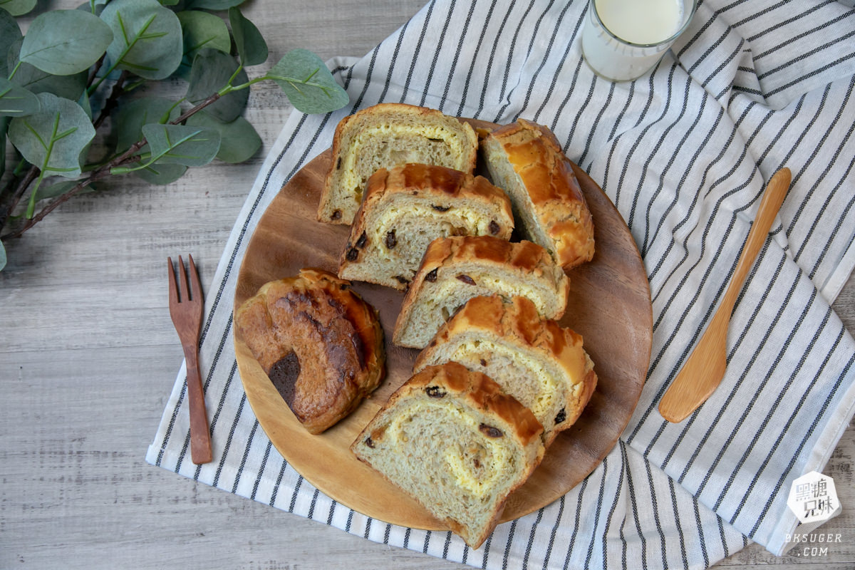 高雄雜糧麵包推薦|馬可先生麵包坊|減醣減脂主食替換健康營養超好吃麵包| - 第40張圖 單條奶酥雜糧吐司份量豐盛。