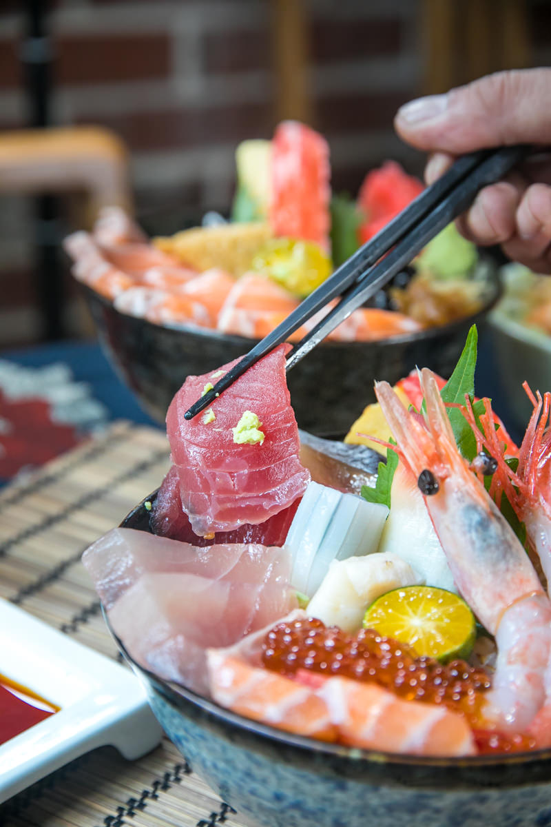 高雄丼飯推薦|全心丼飯專賣|超划算的新鮮生魚片就是要現場品嚐!原騰戶丼飯再現 - 第24張圖 高雄丼飯推薦|全心丼飯專賣|超划算的新鮮生魚片就是要現場品嚐!原騰戶丼飯再現