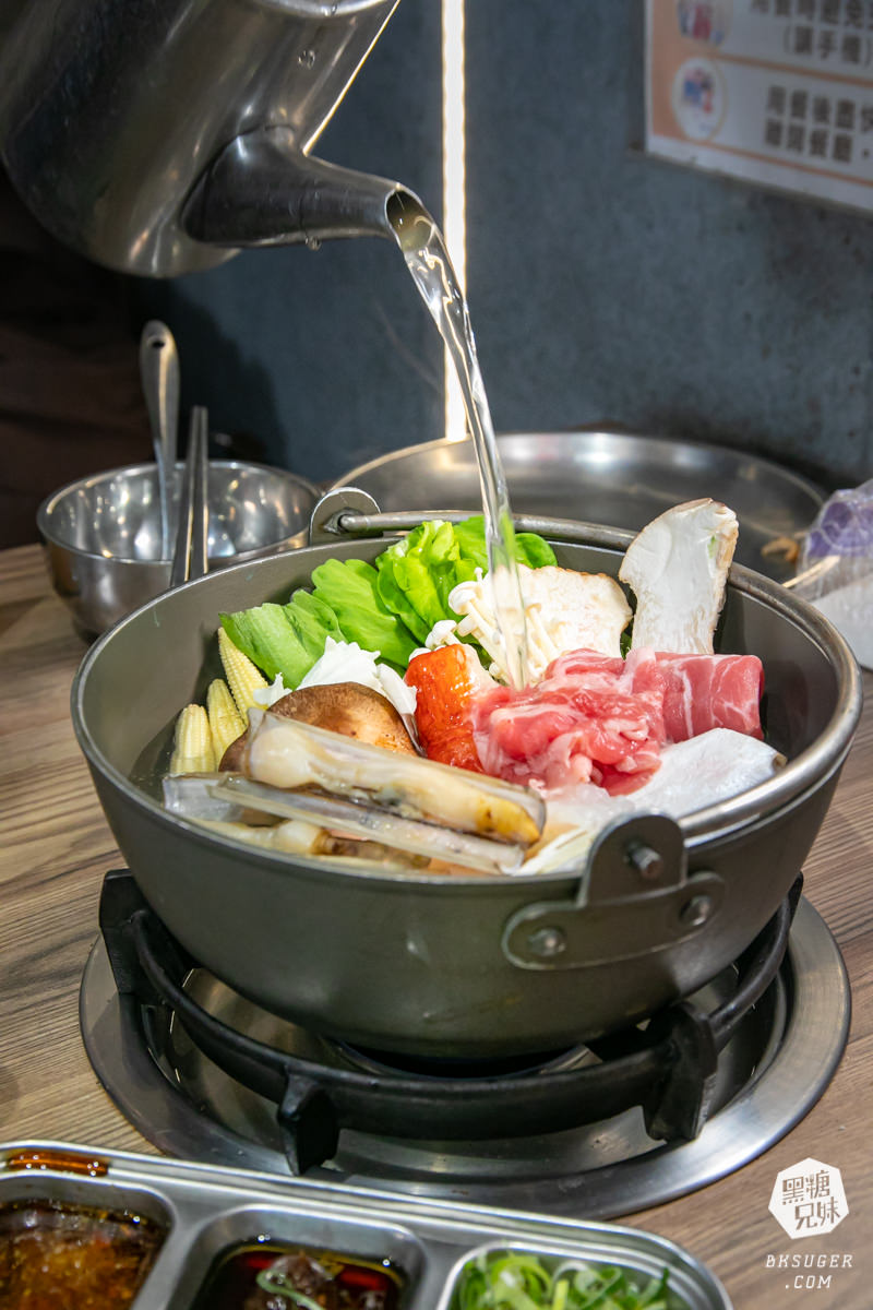 高雄韓式吃到飽推薦|八道晟韓式火烤吃到飽_裕誠店|午間$329起15種肉品4種海鮮 - 第46張圖 高雄韓式吃到飽推薦|八道晟韓式火烤吃到飽_裕誠店|午間$329起15種肉品4種海鮮