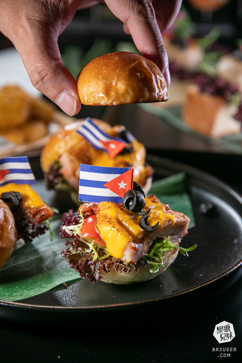 格局餐酒館|北高雄餐酒館隱密半開放包廂,私隱的極致感| 雪茄、餐酒館包場無菜單料理|2022高雄新開幕雪茄酒吧 - 第14張圖 格局餐酒館|北高雄餐酒館隱密半開放包廂,私隱的極致感| 雪茄、餐酒館包場無菜單料理|2022高雄新開幕雪茄酒吧