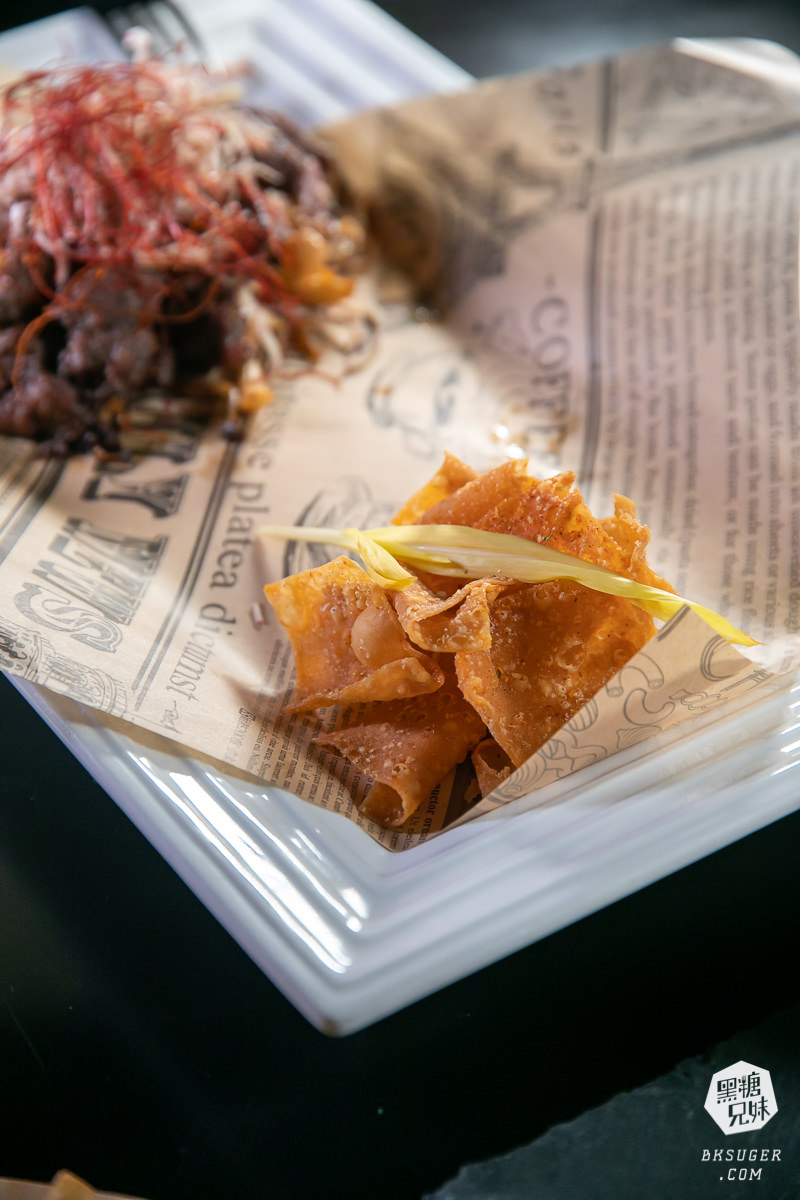 格局餐酒館｜北高雄餐酒館隱密半開放包廂，私隱的極致感｜ 雪茄、餐酒館包場無菜單料理｜2022高雄新開幕雪茄酒吧