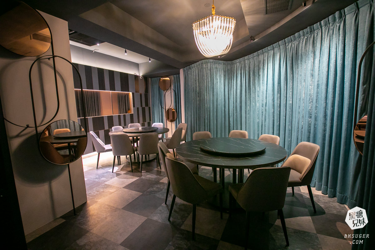 格局餐酒館|北高雄餐酒館隱密半開放包廂,私隱的極致感| 雪茄、餐酒館包場無菜單料理|2022高雄新開幕雪茄酒吧 - 第37張圖 格局餐酒館|北高雄餐酒館隱密半開放包廂,私隱的極致感| 雪茄、餐酒館包場無菜單料理|2022高雄新開幕雪茄酒吧