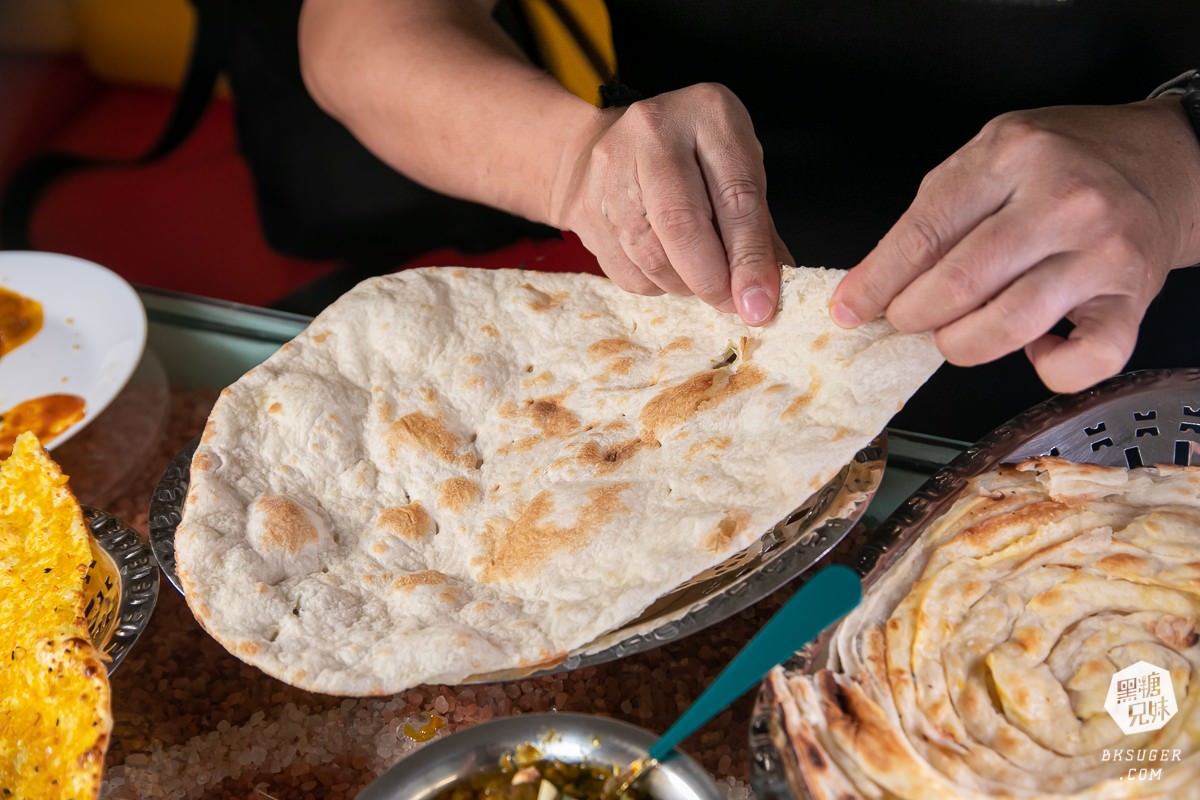高雄拉瓦特印度廚房|烤餅沾上香濃眾多的印度咖哩,享受香料帶給你的瀰漫氣息!2022 印度餐廳料理小吃推薦 - 第12張圖 高雄拉瓦特印度廚房|烤餅沾上香濃眾多的印度咖哩,享受香料帶給你的瀰漫氣息!2022 印度餐廳料理小吃推薦