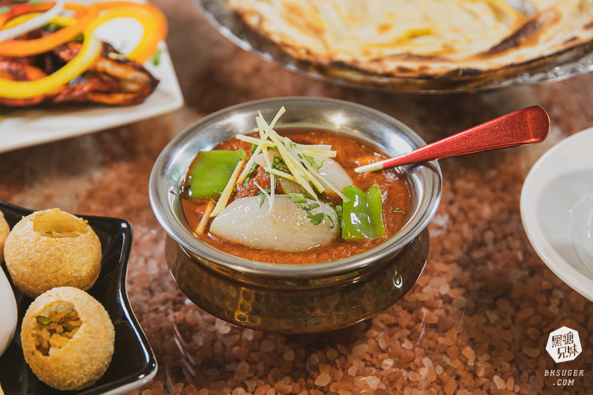 高雄拉瓦特印度廚房|烤餅沾上香濃眾多的印度咖哩,享受香料帶給你的瀰漫氣息!2022 印度餐廳料理小吃推薦 - 第17張圖 高雄拉瓦特印度廚房|烤餅沾上香濃眾多的印度咖哩,享受香料帶給你的瀰漫氣息!2022 印度餐廳料理小吃推薦