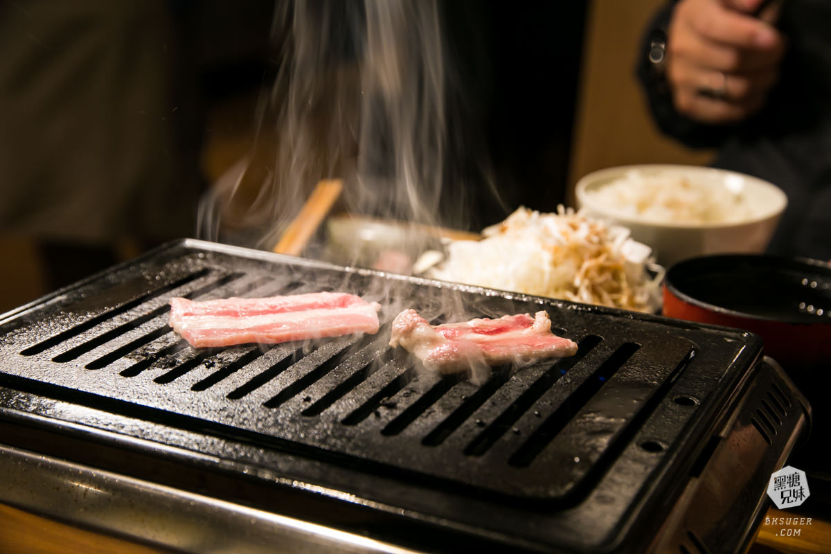 北高雄美食|逸之牛炸牛排博愛店|超狂午間燒肉吃到飽$268|50分鐘定食單人燒肉吃到飽 - 第24張圖 北高雄美食|逸之牛炸牛排博愛店|超狂午間燒肉吃到飽$268|50分鐘定食單人燒肉吃到飽
