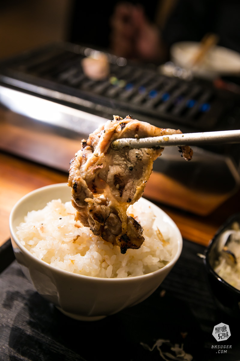 北高雄美食|逸之牛炸牛排博愛店|超狂午間燒肉吃到飽$268|50分鐘定食單人燒肉吃到飽 - 第23張圖 北高雄美食|逸之牛炸牛排博愛店|超狂午間燒肉吃到飽$268|50分鐘定食單人燒肉吃到飽