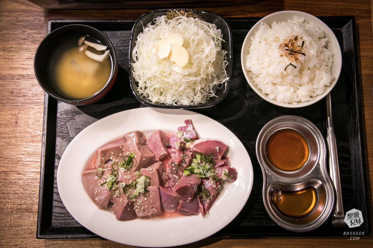 北高雄美食|逸之牛炸牛排博愛店|超狂午間燒肉吃到飽$268|50分鐘定食單人燒肉吃到飽 - 第6張圖 北高雄美食|逸之牛炸牛排博愛店|超狂午間燒肉吃到飽$268|50分鐘定食單人燒肉吃到飽