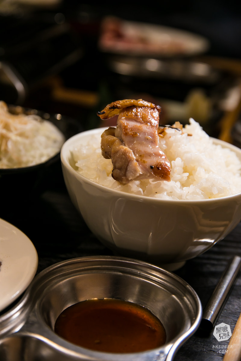 北高雄美食|逸之牛炸牛排博愛店|超狂午間燒肉吃到飽$268|50分鐘定食單人燒肉吃到飽 - 第19張圖 北高雄美食|逸之牛炸牛排博愛店|超狂午間燒肉吃到飽$268|50分鐘定食單人燒肉吃到飽