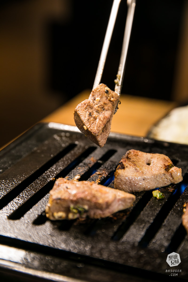 北高雄美食|逸之牛炸牛排博愛店|超狂午間燒肉吃到飽$268|50分鐘定食單人燒肉吃到飽 - 第20張圖 北高雄美食|逸之牛炸牛排博愛店|超狂午間燒肉吃到飽$268|50分鐘定食單人燒肉吃到飽