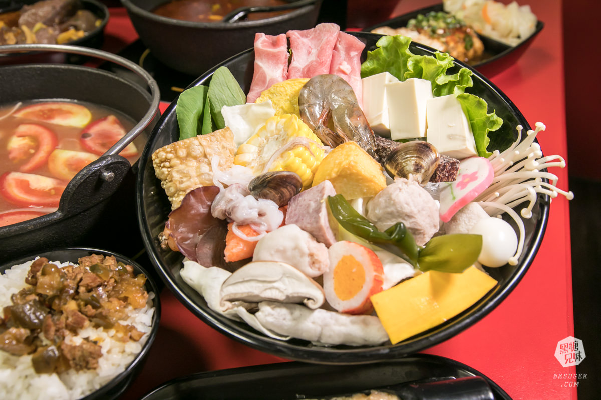 高雄小火鍋推薦｜多福風味火鍋｜回訪率高還有小包廂的用餐區｜料多味美鮮美湯頭