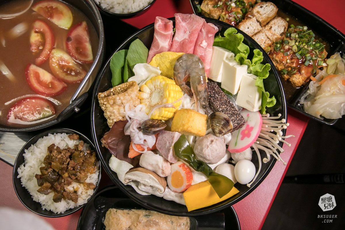 高雄小火鍋推薦｜多福風味火鍋｜回訪率高還有小包廂的用餐區｜料多味美鮮美湯頭