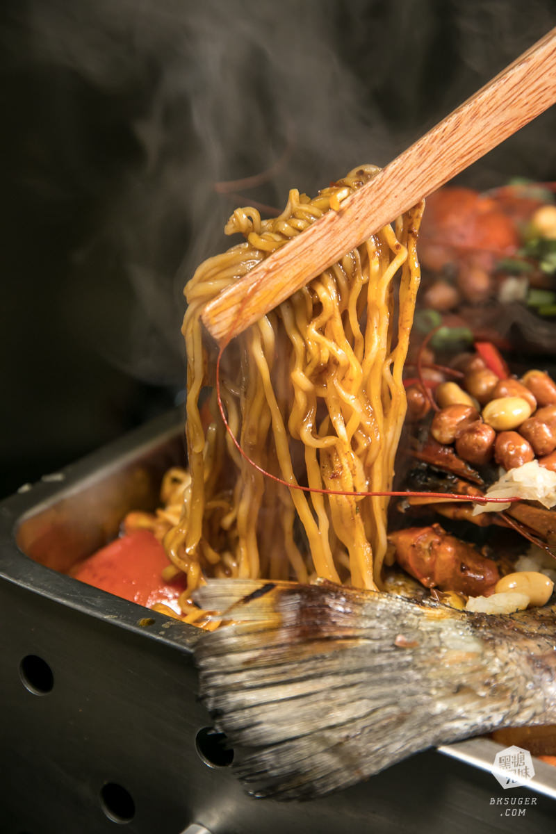 高雄宵夜-賣烤魚的|辣爽晚餐宵夜2023聚會必吃|廣西風味烤魚升級小龍蝦、生蠔杯 - 第21張圖 高雄宵夜-賣烤魚的|辣爽晚餐宵夜2023聚會必吃|廣西風味烤魚升級小龍蝦、生蠔杯