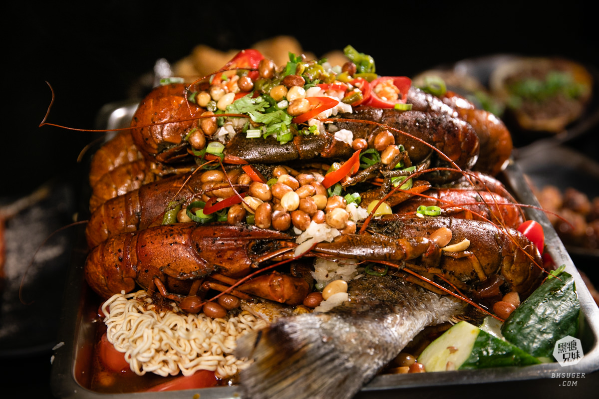 高雄宵夜-賣烤魚的|辣爽晚餐宵夜2023聚會必吃|廣西風味烤魚升級小龍蝦、生蠔杯 - 第9張圖 高雄宵夜-賣烤魚的|辣爽晚餐宵夜2023聚會必吃|廣西風味烤魚升級小龍蝦、生蠔杯