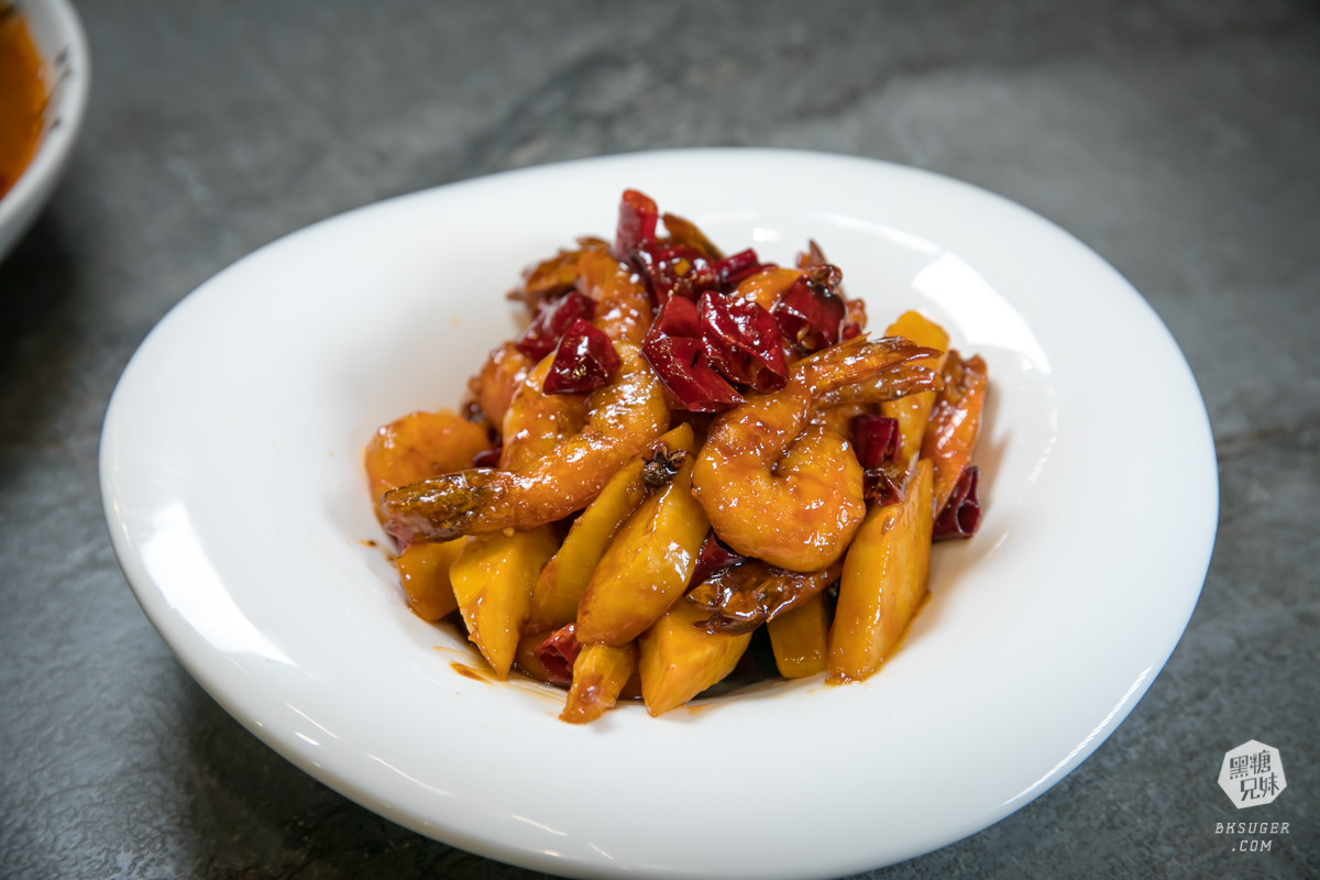 高雄河堤社區美食|芳師傅私房菜|長輩誇讚的家庭平價CP值聚餐|川菜、江浙菜無法抵擋的中菜美味 - 第8張圖 高雄河堤社區美食|芳師傅私房菜|長輩誇讚的家庭平價CP值聚餐|川菜、江浙菜無法抵擋的中菜美味