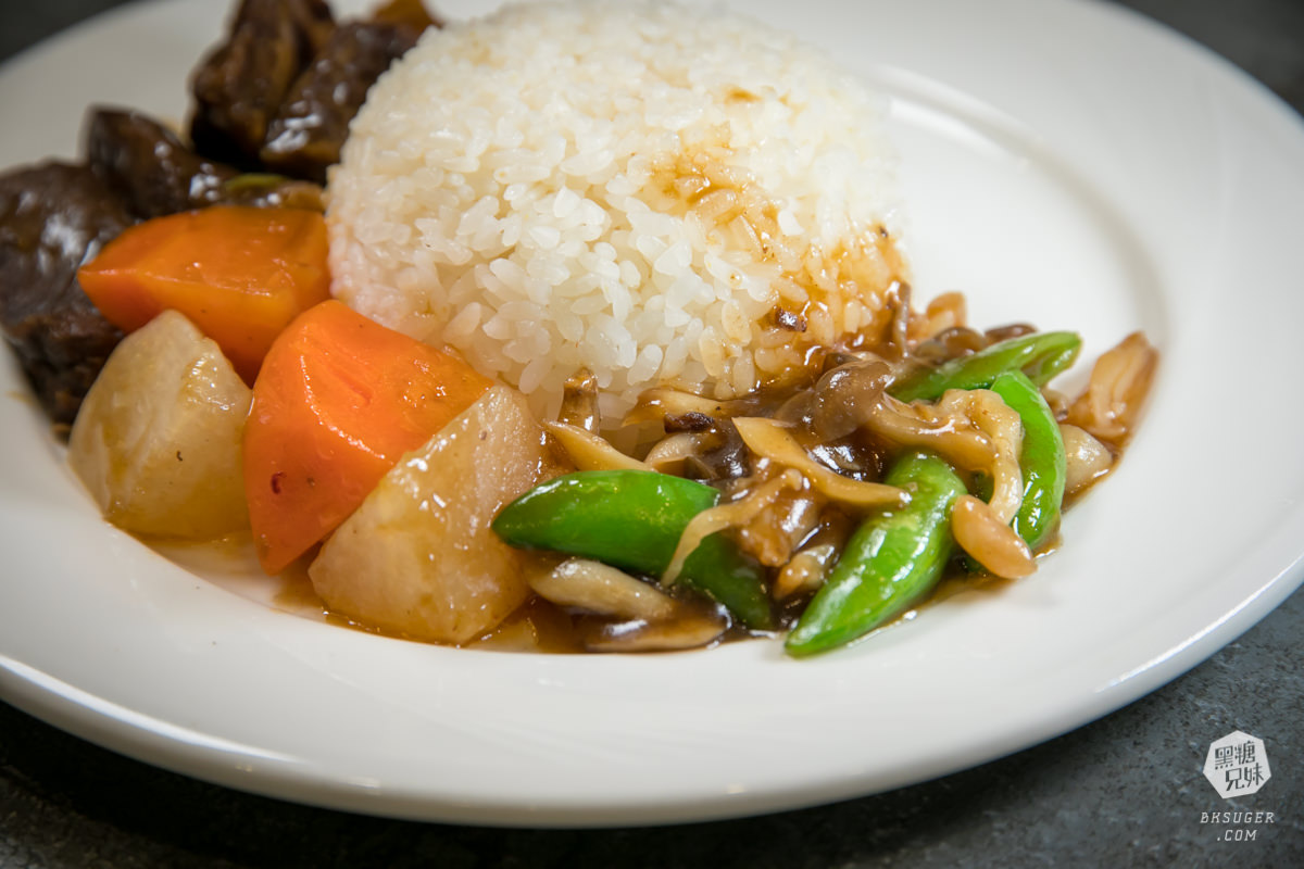 高雄河堤社區美食|芳師傅私房菜|長輩誇讚的家庭平價CP值聚餐|川菜、江浙菜無法抵擋的中菜美味 - 第28張圖 高雄河堤社區美食|芳師傅私房菜|長輩誇讚的家庭平價CP值聚餐|川菜、江浙菜無法抵擋的中菜美味