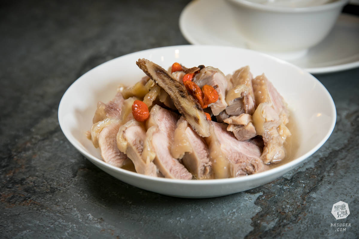 高雄河堤社區美食|芳師傅私房菜|長輩誇讚的家庭平價CP值聚餐|川菜、江浙菜無法抵擋的中菜美味 - 第6張圖 高雄河堤社區美食|芳師傅私房菜|長輩誇讚的家庭平價CP值聚餐|川菜、江浙菜無法抵擋的中菜美味