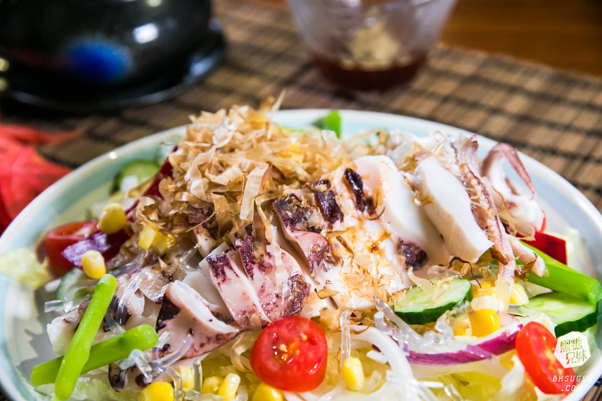 金鶴串場｜只要$98的凍杯生啤酒！武士串燒創始店再次推出2.0海陸雙刀流！｜高雄居酒屋串燒日料