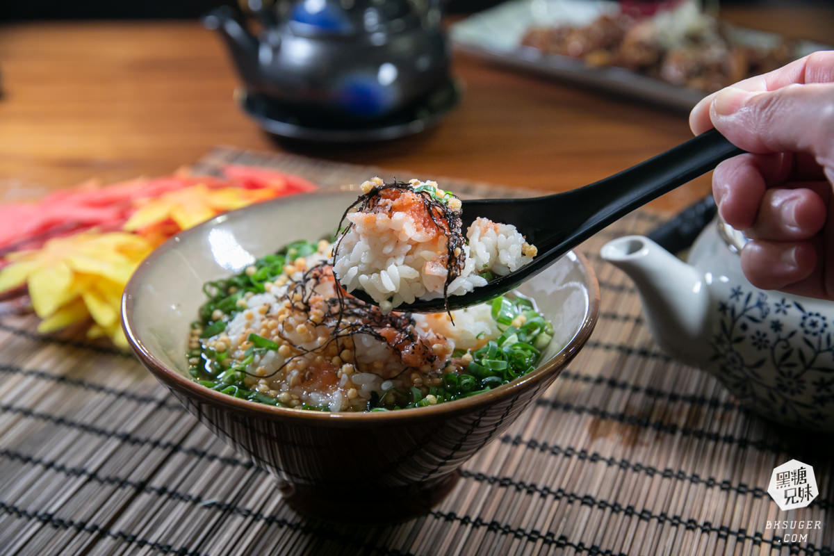 金鶴串場｜只要$98的凍杯生啤酒！武士串燒創始店再次推出2.0海陸雙刀流！｜高雄居酒屋串燒日料