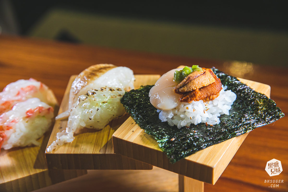 金鶴串場｜只要$98的凍杯生啤酒！武士串燒創始店再次推出2.0海陸雙刀流！｜高雄居酒屋串燒日料