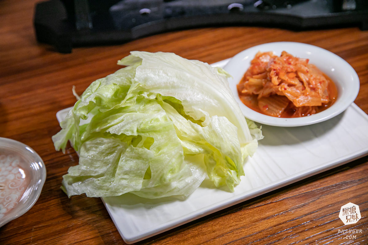 金鶴串場｜只要$98的凍杯生啤酒！武士串燒創始店再次推出2.0海陸雙刀流！｜高雄居酒屋串燒日料