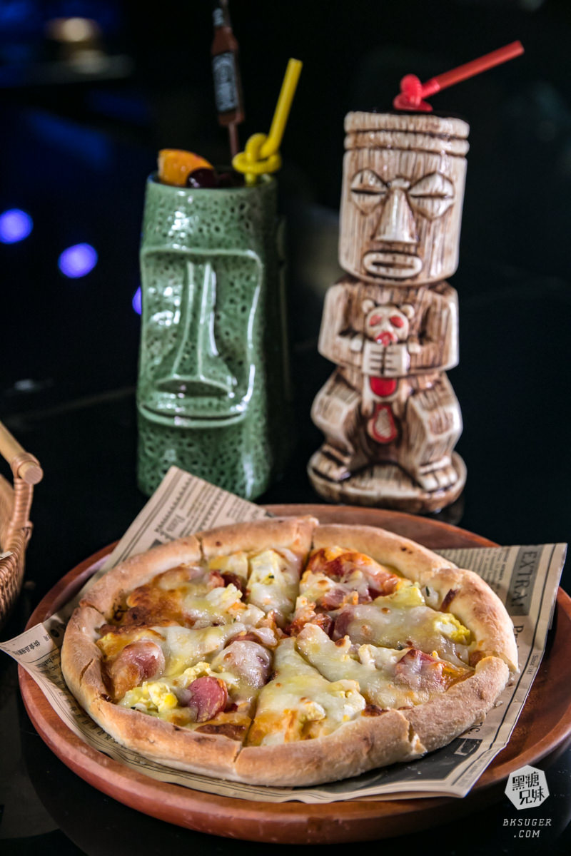 高雄live現場演唱酒吧|山寨音樂餐廳|原住民的幽默與熱情|馬撒魯、小米酒整組喝起來 - 第38張圖 高雄live現場演唱酒吧|山寨音樂餐廳|原住民的幽默與熱情|馬撒魯、小米酒整組喝起來