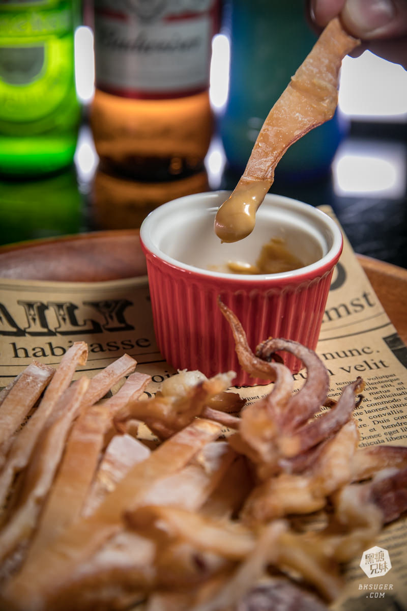 高雄live現場演唱酒吧|山寨音樂餐廳|原住民的幽默與熱情|馬撒魯、小米酒整組喝起來 - 第34張圖 高雄live現場演唱酒吧|山寨音樂餐廳|原住民的幽默與熱情|馬撒魯、小米酒整組喝起來