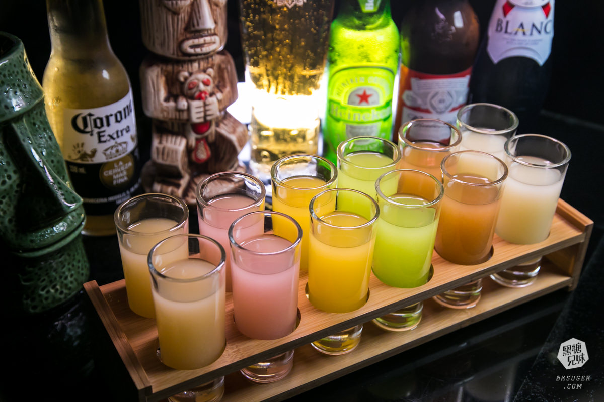 高雄live現場演唱酒吧|山寨音樂餐廳|原住民的幽默與熱情|馬撒魯、小米酒整組喝起來 - 第17張圖 高雄live現場演唱酒吧|山寨音樂餐廳|原住民的幽默與熱情|馬撒魯、小米酒整組喝起來