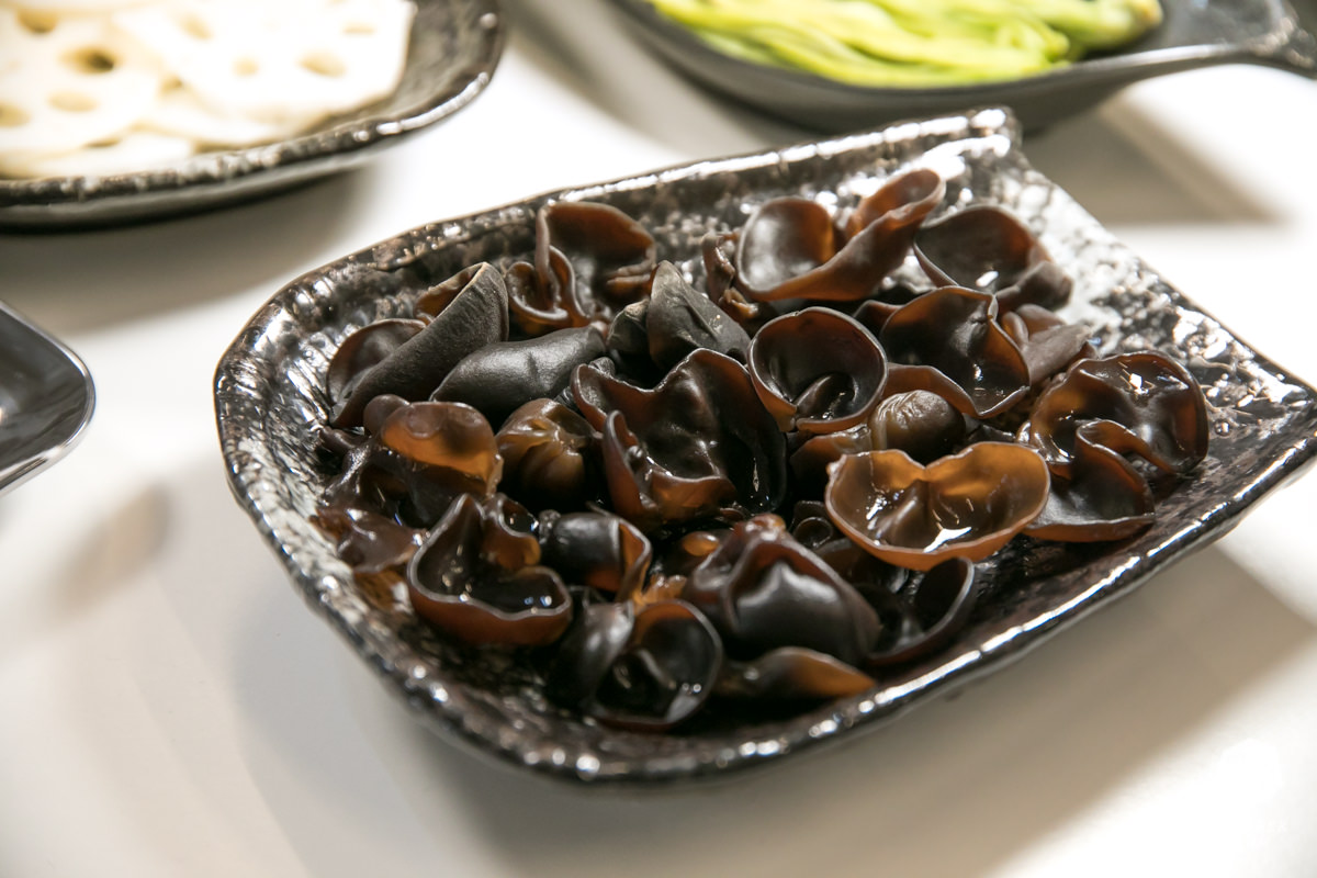 鼎山家樂福美食|辣麻麻百味雞煲|上海乾鍋平價爽爽兩吃法、乾辣炒鍋香氣逼人~ - 第30張圖 鼎山家樂福美食|辣麻麻百味雞煲|上海乾鍋平價爽爽兩吃法、乾辣炒鍋香氣逼人~