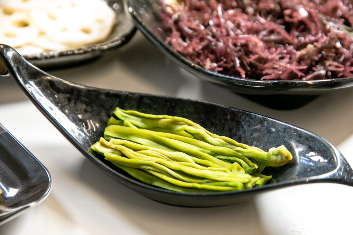 鼎山家樂福美食|辣麻麻百味雞煲|上海乾鍋平價爽爽兩吃法、乾辣炒鍋香氣逼人~ - 第27張圖 鼎山家樂福美食|辣麻麻百味雞煲|上海乾鍋平價爽爽兩吃法、乾辣炒鍋香氣逼人~
