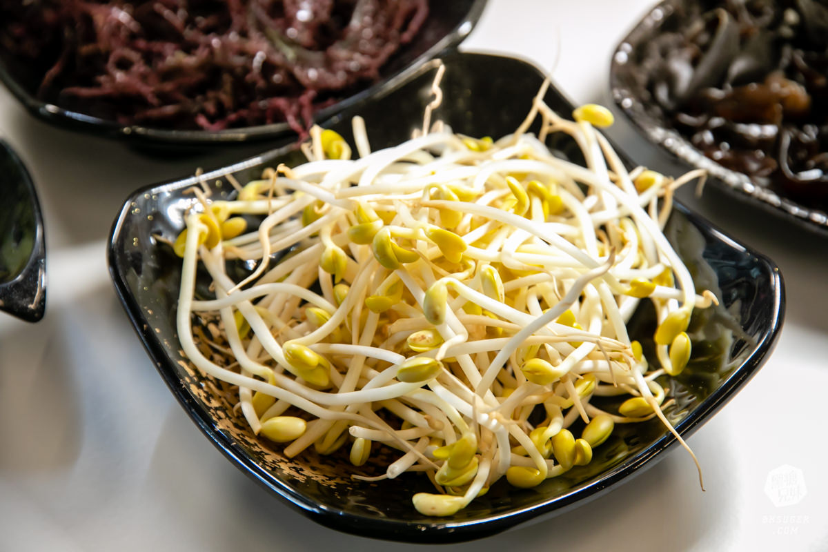 鼎山家樂福美食|辣麻麻百味雞煲|上海乾鍋平價爽爽兩吃法、乾辣炒鍋香氣逼人~ - 第28張圖 鼎山家樂福美食|辣麻麻百味雞煲|上海乾鍋平價爽爽兩吃法、乾辣炒鍋香氣逼人~