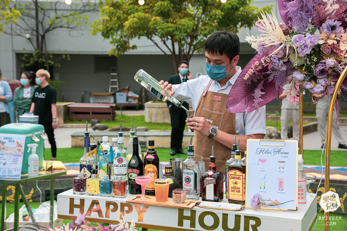 高雄戶外婚禮場地推薦|漢來巨蛋「光之苑」戶外婚禮場地|2022高雄最市中心的戶外證婚場地|漢來巨蛋宴會廳 - 第22張圖 高雄戶外婚禮場地推薦|漢來巨蛋「光之苑」戶外婚禮場地|2022高雄最市中心的戶外證婚場地|漢來巨蛋宴會廳