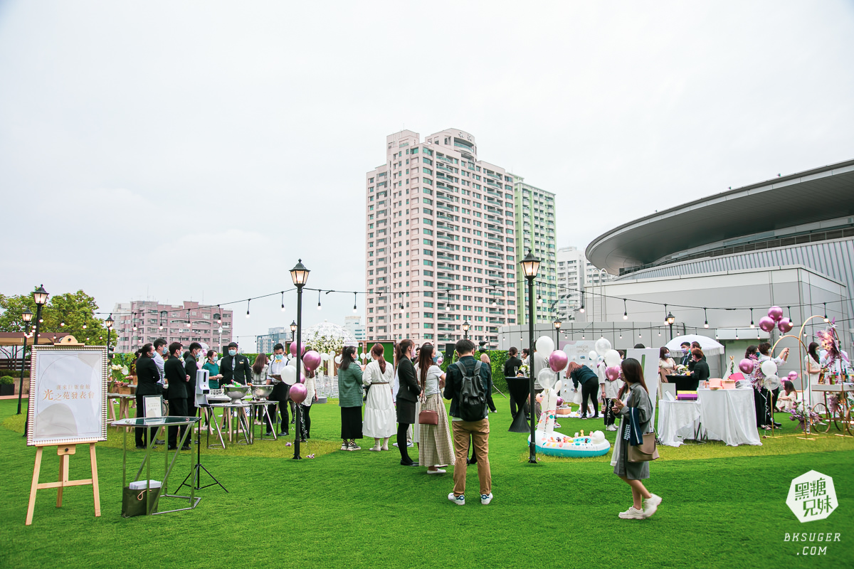 高雄戶外婚禮場地推薦|漢來巨蛋「光之苑」戶外婚禮場地|2022高雄最市中心的戶外證婚場地|漢來巨蛋宴會廳 - 第7張圖 高雄戶外婚禮場地推薦|漢來巨蛋「光之苑」戶外婚禮場地|2022高雄最市中心的戶外證婚場地|漢來巨蛋宴會廳