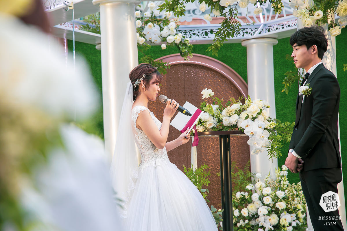 高雄戶外婚禮場地推薦|漢來巨蛋「光之苑」戶外婚禮場地|2022高雄最市中心的戶外證婚場地|漢來巨蛋宴會廳 - 第33張圖 高雄戶外婚禮場地推薦|漢來巨蛋「光之苑」戶外婚禮場地|2022高雄最市中心的戶外證婚場地|漢來巨蛋宴會廳