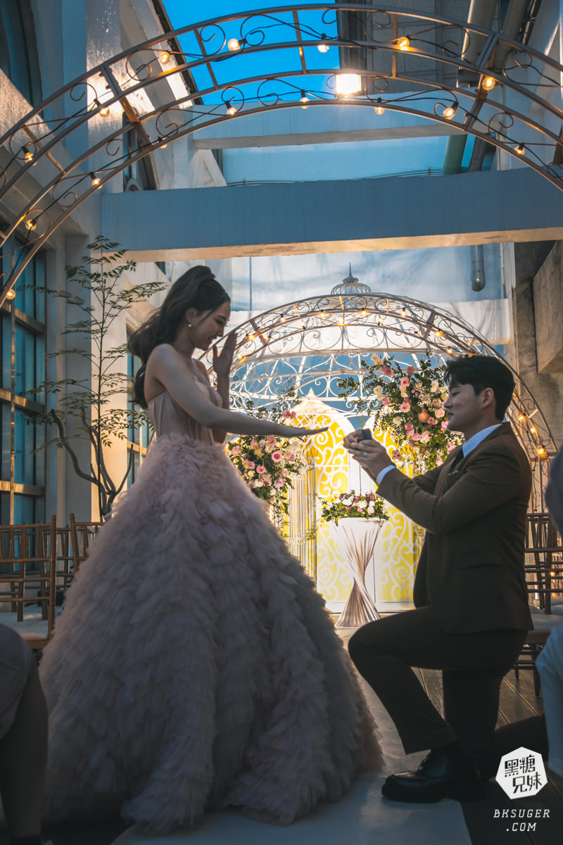 漢來閣|高雄戶外證婚儀式場地|戶外婚禮是每個新娘的夢|漢來宴會廳X高雄漢來婚宴2023 - 第30張圖 漢來閣|高雄戶外證婚儀式場地|戶外婚禮是每個新娘的夢|漢來宴會廳X高雄漢來婚宴2023