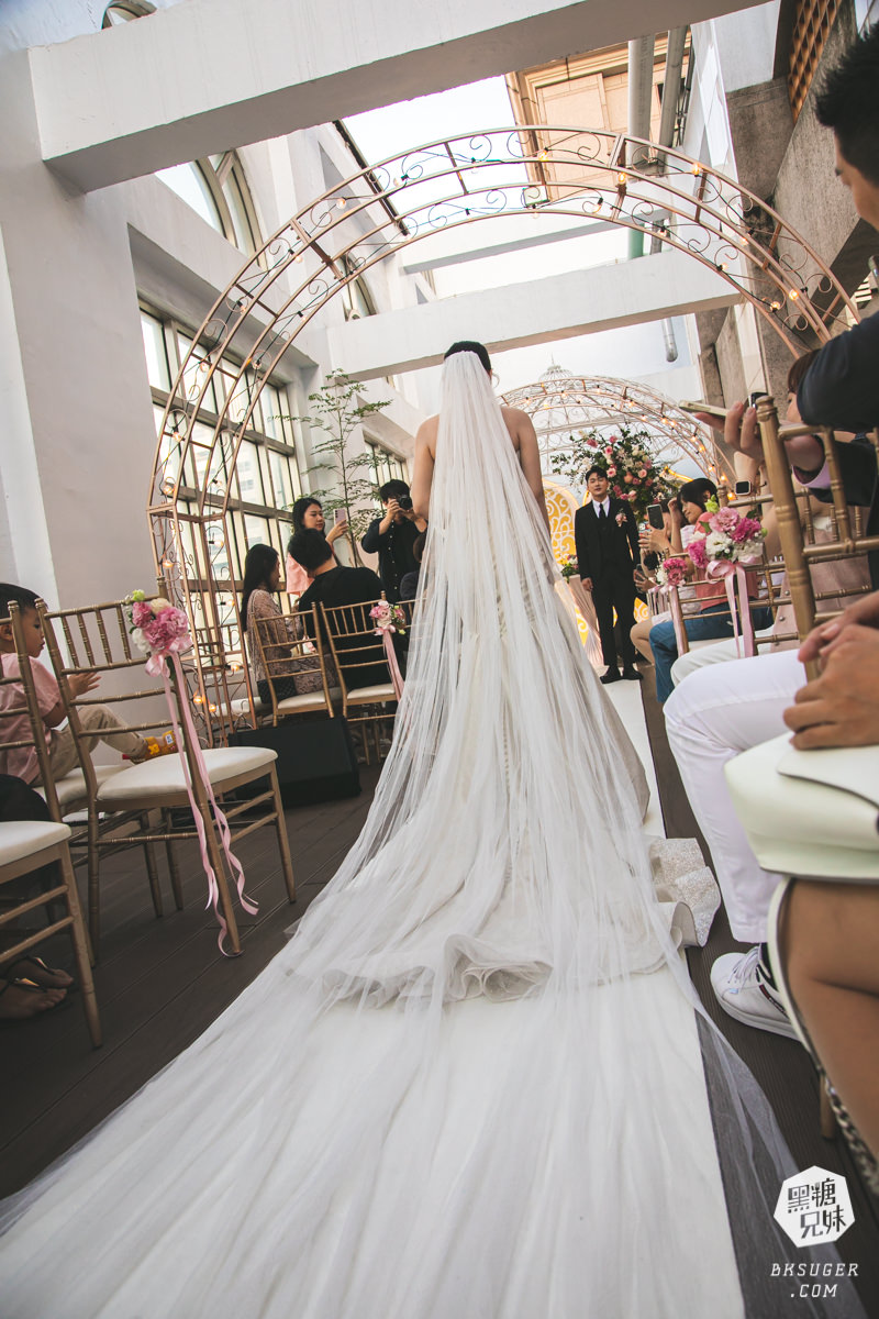 漢來閣|高雄戶外證婚儀式場地|戶外婚禮是每個新娘的夢|漢來宴會廳X高雄漢來婚宴2023 - 第20張圖 漢來閣|高雄戶外證婚儀式場地|戶外婚禮是每個新娘的夢|漢來宴會廳X高雄漢來婚宴2023