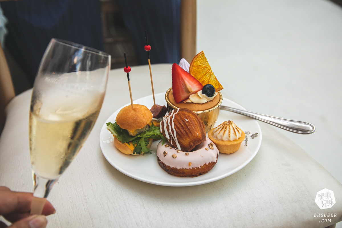 漢來閣|高雄戶外證婚儀式場地|戶外婚禮是每個新娘的夢|漢來宴會廳X高雄漢來婚宴2023 - 第15張圖 漢來閣|高雄戶外證婚儀式場地|戶外婚禮是每個新娘的夢|漢來宴會廳X高雄漢來婚宴2023