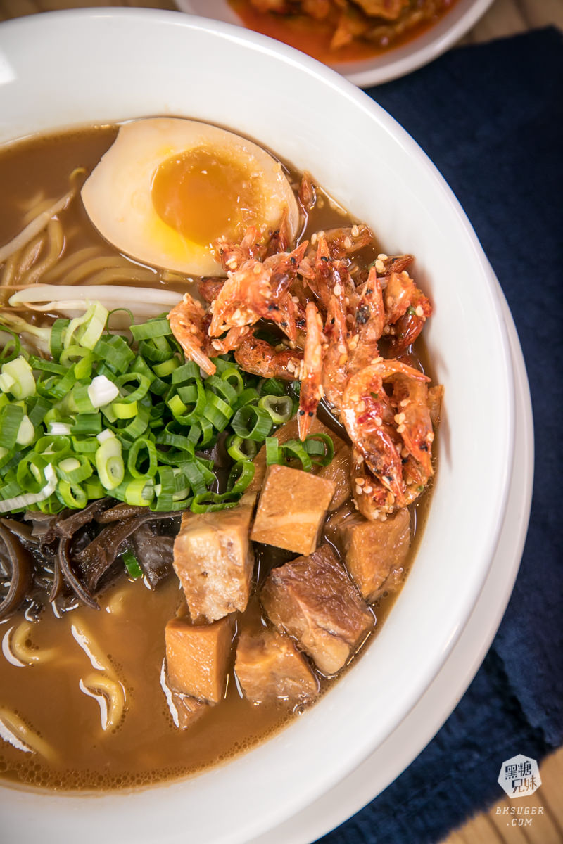 高雄拉麵宵夜|赤麵廠新崛江店 冬季限量東京櫻花蝦拉麵上桌|平時的宵夜口袋名單店 - 第16張圖 高雄拉麵宵夜|赤麵廠新崛江店 冬季限量東京櫻花蝦拉麵上桌|平時的宵夜口袋名單店