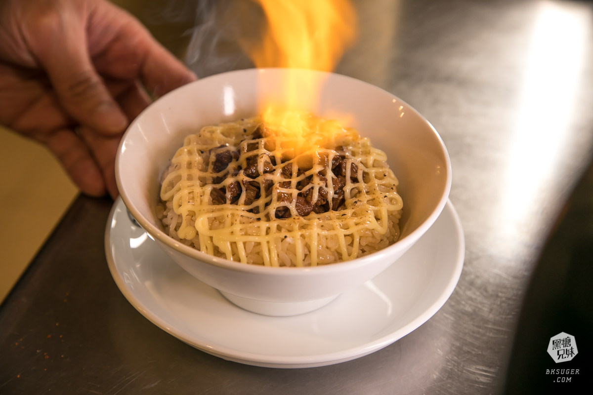 高雄拉麵宵夜|赤麵廠新崛江店 冬季限量東京櫻花蝦拉麵上桌|平時的宵夜口袋名單店 - 第25張圖 高雄拉麵宵夜|赤麵廠新崛江店 冬季限量東京櫻花蝦拉麵上桌|平時的宵夜口袋名單店