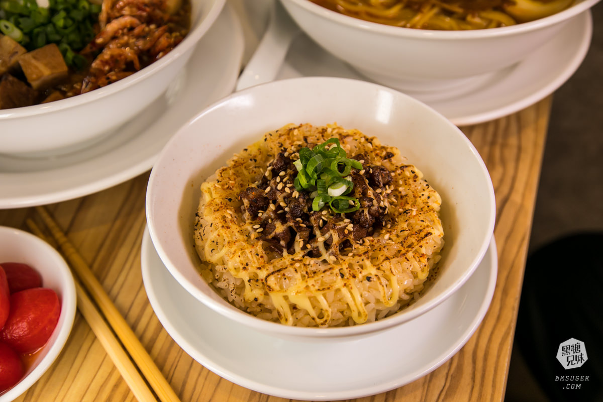 高雄拉麵宵夜|赤麵廠新崛江店 冬季限量東京櫻花蝦拉麵上桌|平時的宵夜口袋名單店 - 第26張圖 高雄拉麵宵夜|赤麵廠新崛江店 冬季限量東京櫻花蝦拉麵上桌|平時的宵夜口袋名單店