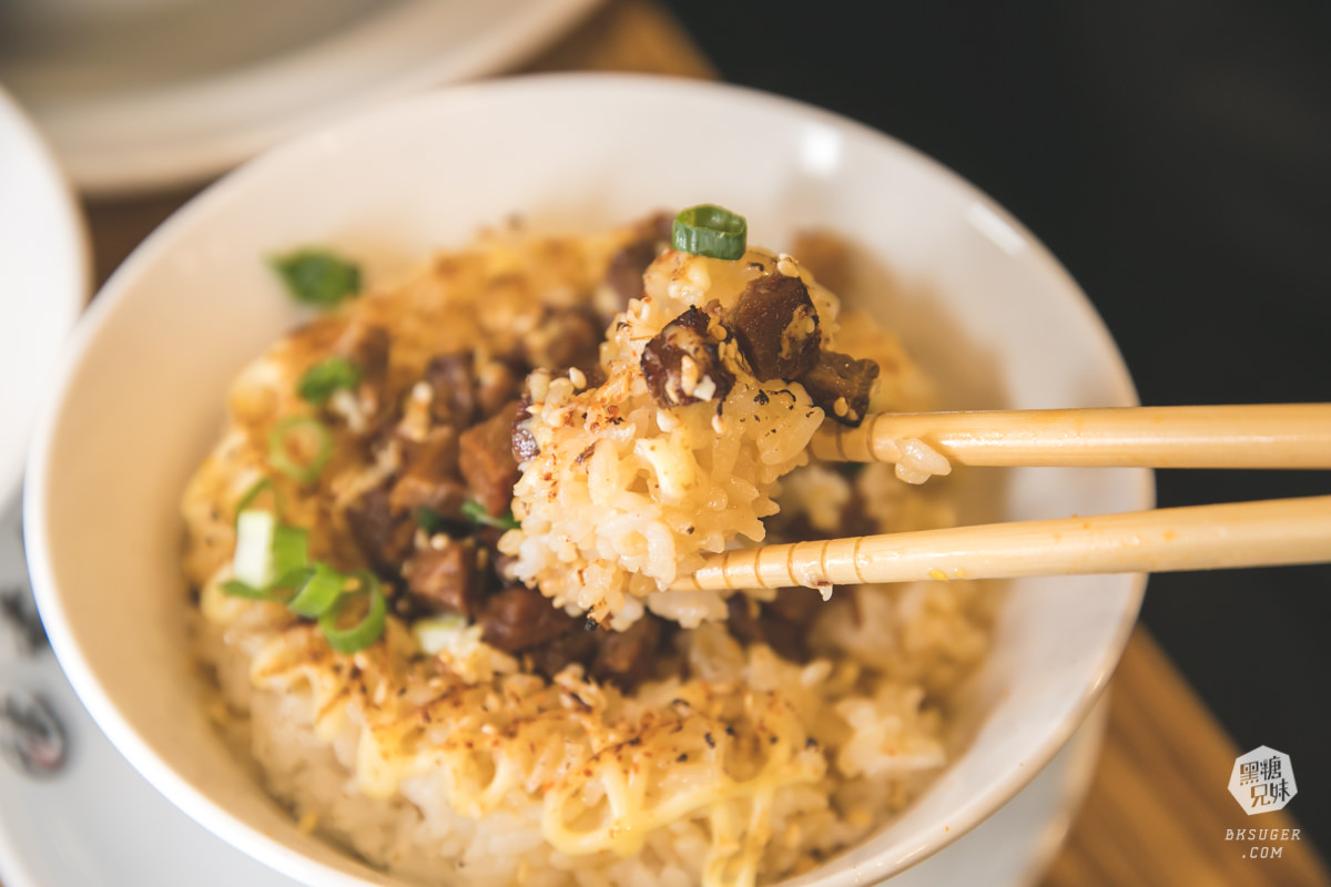 高雄拉麵宵夜|赤麵廠新崛江店 冬季限量東京櫻花蝦拉麵上桌|平時的宵夜口袋名單店 - 第27張圖 高雄拉麵宵夜|赤麵廠新崛江店 冬季限量東京櫻花蝦拉麵上桌|平時的宵夜口袋名單店