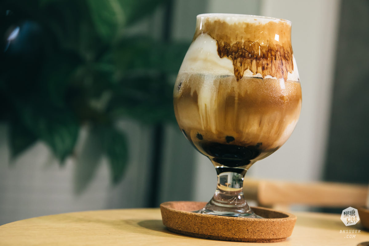 北高雄插座咖啡廳|黑沃咖啡-高雄巨蛋店|平價的冠軍咖啡香|北高雄可包場咖啡廳 - 第34張圖 北高雄插座咖啡廳|黑沃咖啡-高雄巨蛋店|平價的冠軍咖啡香|北高雄可包場咖啡廳