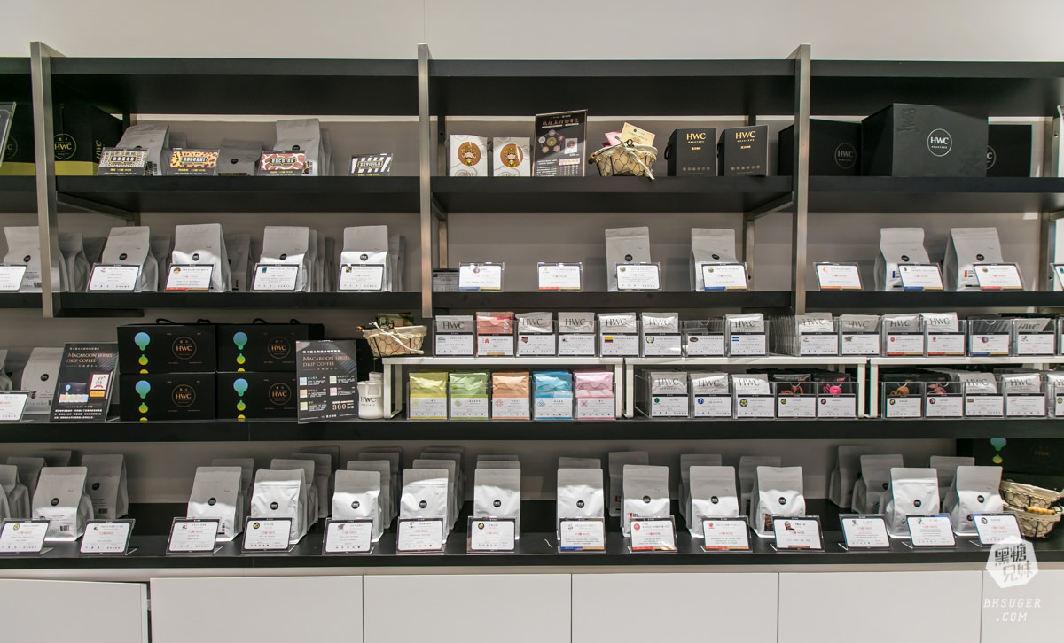 北高雄插座咖啡廳|黑沃咖啡-高雄巨蛋店|平價的冠軍咖啡香|北高雄可包場咖啡廳 - 第11張圖 北高雄插座咖啡廳|黑沃咖啡-高雄巨蛋店|平價的冠軍咖啡香|北高雄可包場咖啡廳