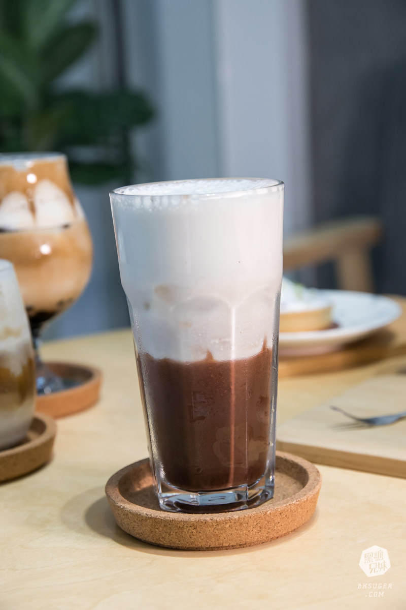 北高雄插座咖啡廳|黑沃咖啡-高雄巨蛋店|平價的冠軍咖啡香|北高雄可包場咖啡廳 - 第47張圖 北高雄插座咖啡廳|黑沃咖啡-高雄巨蛋店|平價的冠軍咖啡香|北高雄可包場咖啡廳