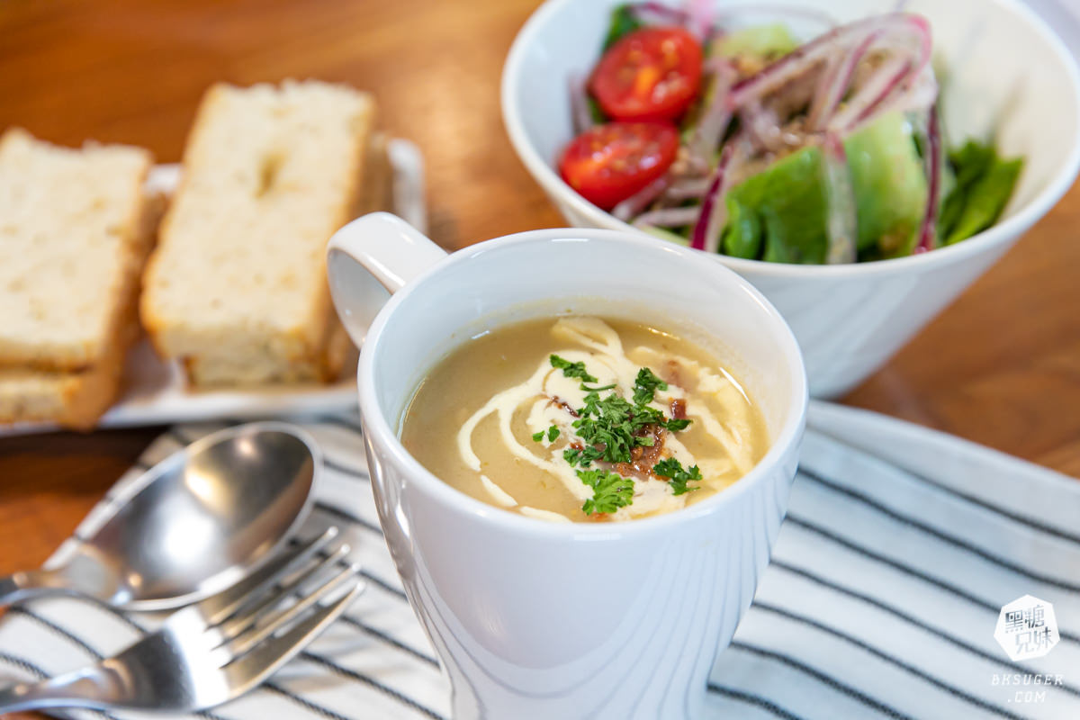 新崛江義大利麵推薦-小義樓|實惠的自選搭配義大利麵|義式湯麵、無敵雞翅經典品嚐 - 第8張圖 新崛江義大利麵推薦-小義樓|實惠的自選搭配義大利麵|義式湯麵、無敵雞翅經典品嚐