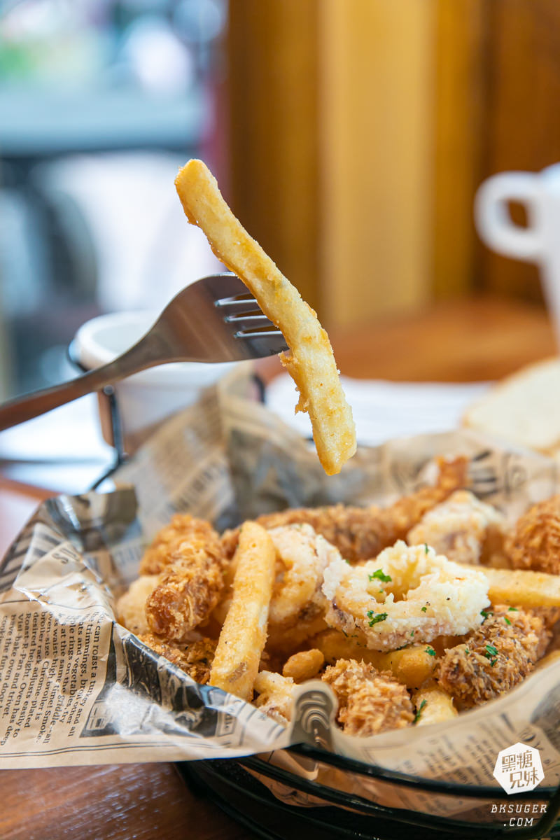 新崛江義大利麵推薦-小義樓|實惠的自選搭配義大利麵|義式湯麵、無敵雞翅經典品嚐 - 第14張圖 新崛江義大利麵推薦-小義樓|實惠的自選搭配義大利麵|義式湯麵、無敵雞翅經典品嚐