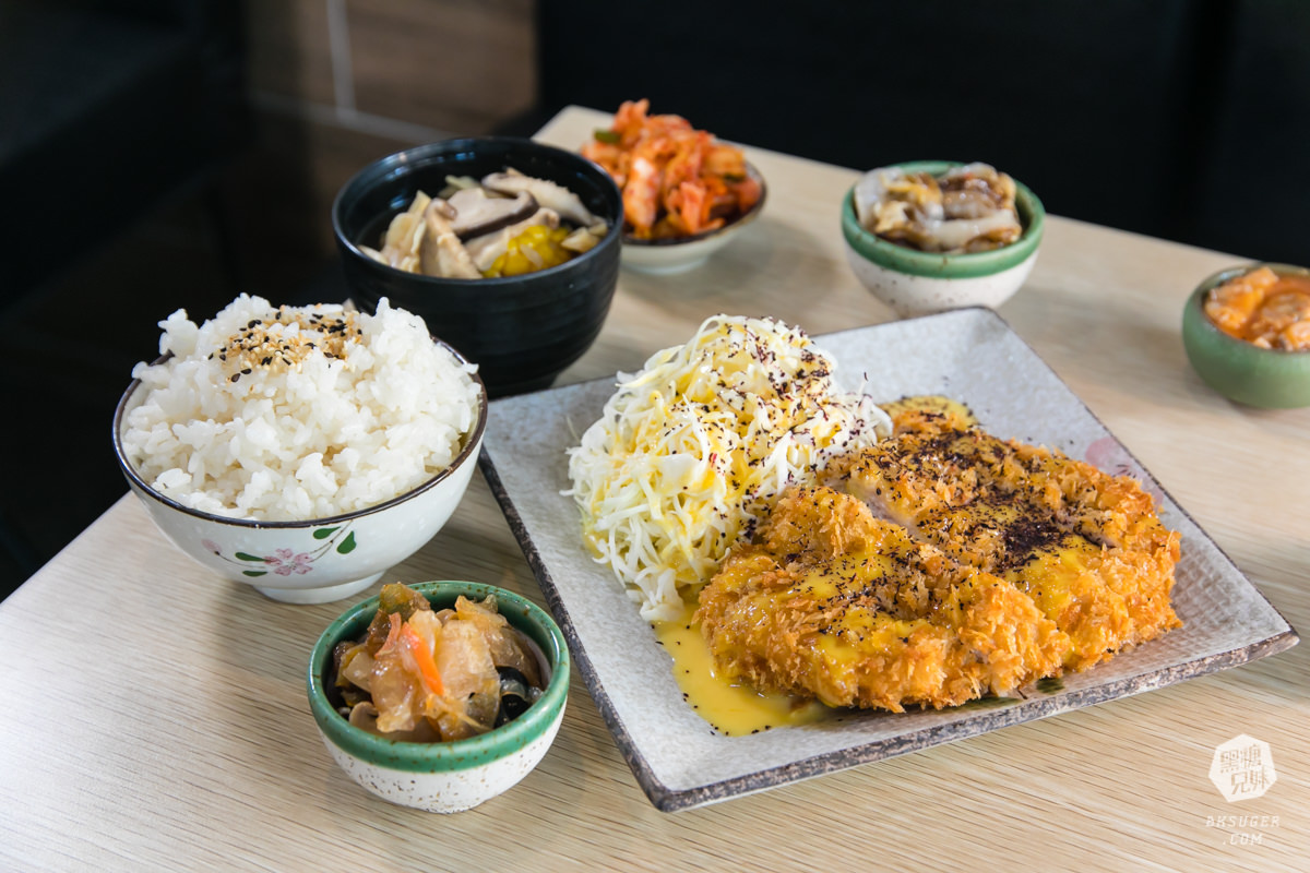 高雄日式豬排推薦|金鯱家-名古屋豬排|龜毛系職人的豬排不一般|廚房乾淨到像是新拆封! - 第16張圖 高雄日式豬排推薦|金鯱家-名古屋豬排|龜毛系職人的豬排不一般|廚房乾淨到像是新拆封!