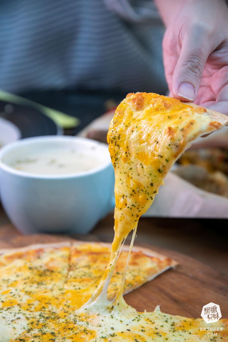 高雄景觀餐廳推薦｜沃野山丘Oh Yeah Villa.｜阿公店水庫湖邊散步、高雄親子餐廳包場